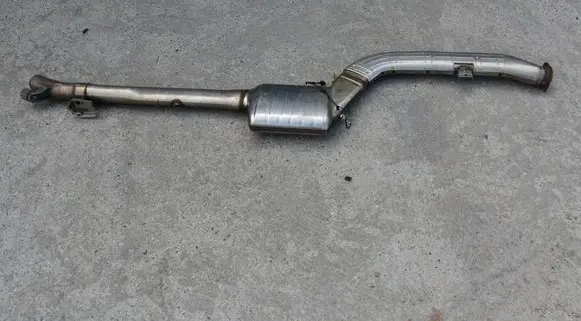 BMW 7 G11 G12 Muffler/silencer 8582068