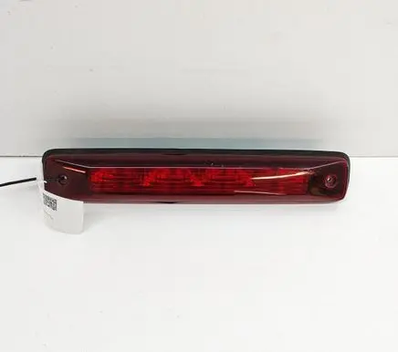 Isuzu D-Max Third/center stoplight 8982556552