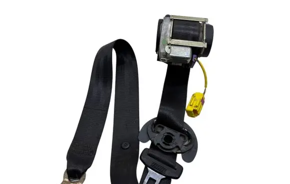Volkswagen Golf V Front seatbelt 1K4857705D
