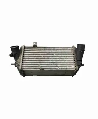 Hyundai i30 Intercooler radiator 282702A570