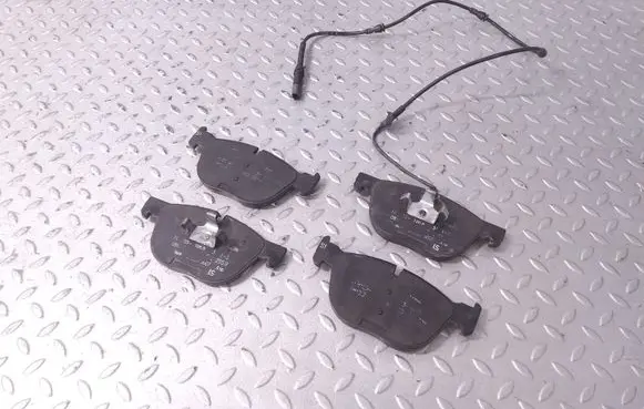 BMW X5 F15 Brake pads (rear) 6776937 34216776937 6852255