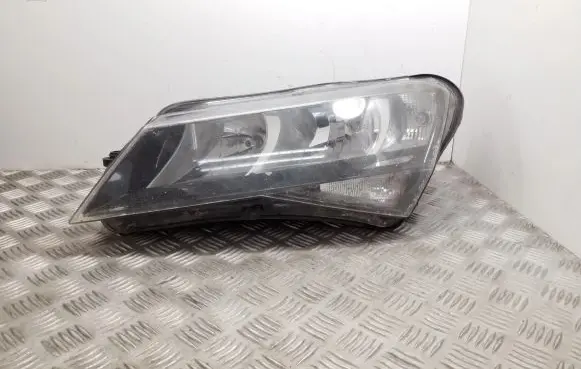 Skoda Superb B8 (3V) Headlight/headlamp