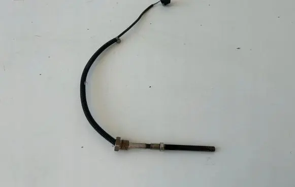 Mercedes-Benz Vito Viano W447 Exhaust gas temperature sensor 0009055205