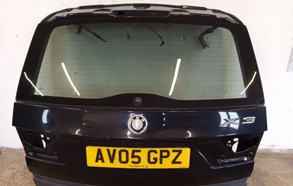 BMW X3 E83 Tailgate/trunk/boot lid 
