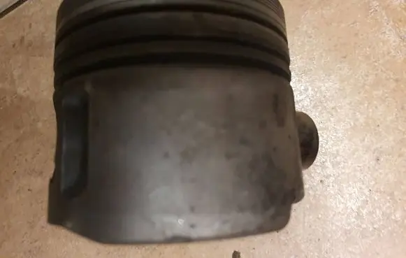 Audi 80 90 S2 B4 Piston 23H16 079119