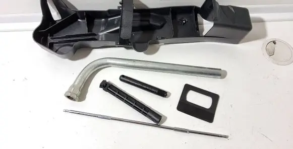Audi A6 Allroad C7 Tool box 4G0011215B 8N0012219