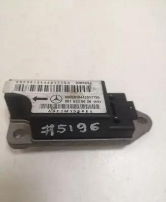 Mercedes-Benz E W210 Airbag deployment crash/impact sensor A0018205626