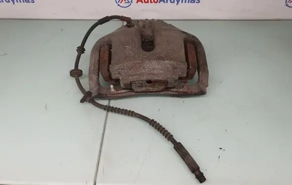 BMW 5 GT F07 Front brake caliper 6786817 34116786817