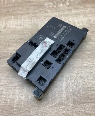 Mercedes-Benz E W211 Door control unit/module 2118201585 355554