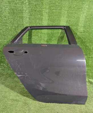KIA Ceed Rear door