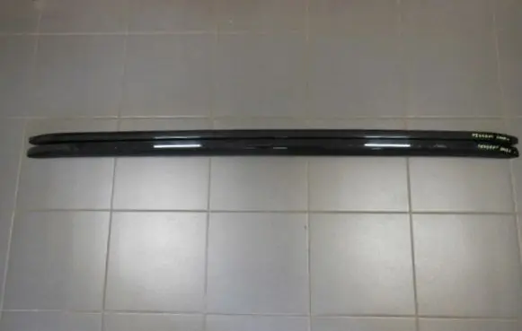 Peugeot 2008 II Roof bar rail