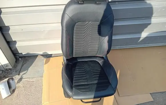 Ford Puma Front driver seat 