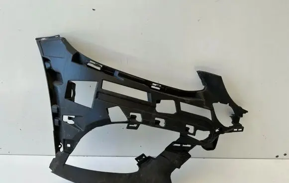 Mercedes-Benz C W205 Front bumper mounting bracket a2058852001