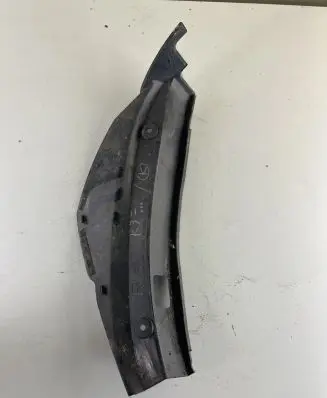 Subaru Outback Rear/tail light trim molding 42220792