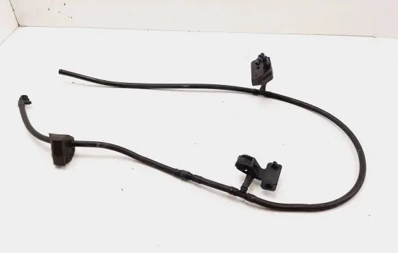 Mercedes-Benz GL X164 Windshield washer fluid hose A0009982901 A1648601147