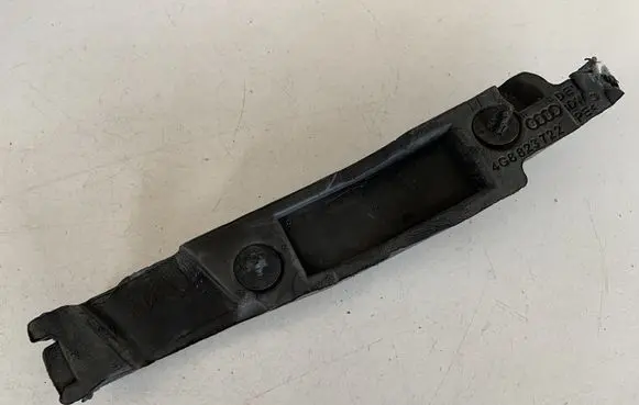 Audi A7 S7 4G Other engine bay part 4G8823722