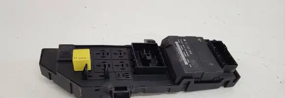 Opel Vectra C Comfort/convenience module 13193588 359171 SC718810500
