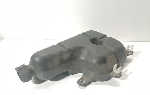 Lexus RX 450H Intake resonator 1780531030