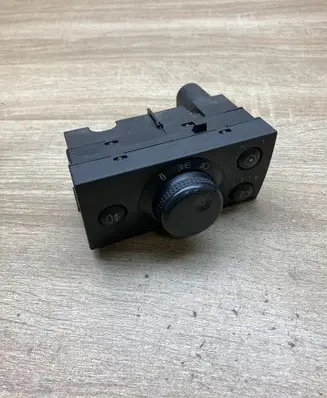 Light switch