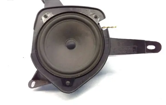 BMW 3 E46 Parcel shelf speaker 8381561