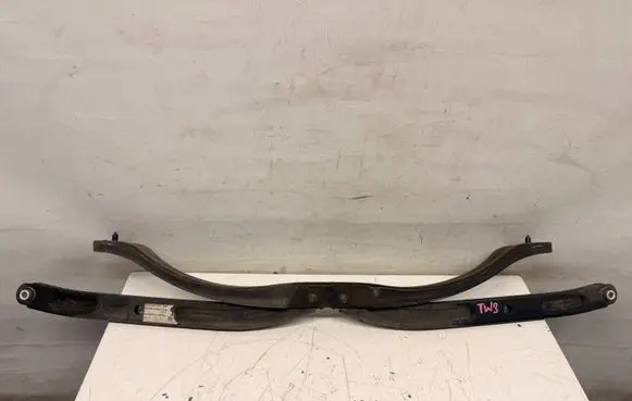 Renault Twingo III Rear anti-roll bar/sway bar TW3DRSTA1 555C35270R