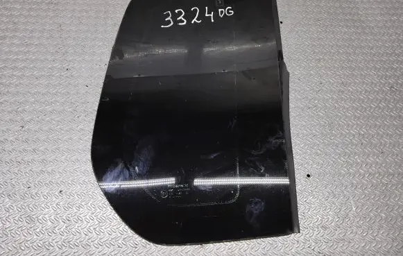Mazda 2 Rear side window