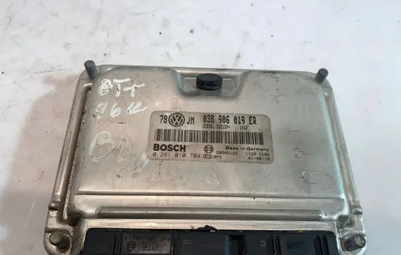 Volkswagen PASSAT B5.5 Engine control unit/module 038906019ER