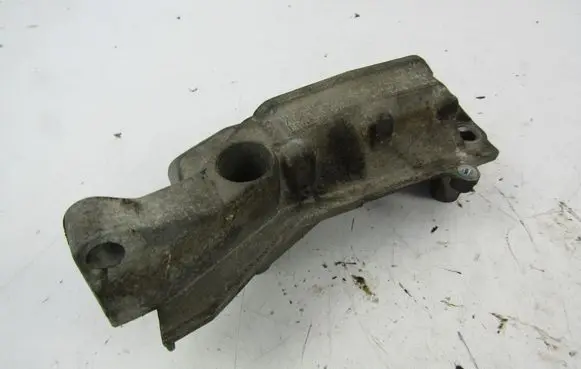 Volkswagen Golf IV Engine mounting bracket 036199275M