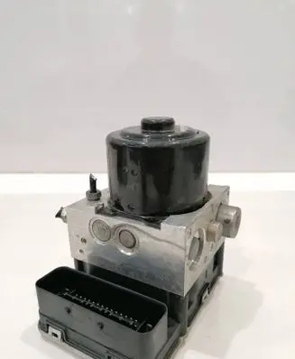 Volkswagen Touareg II ABS Pump 7P0907379K 100929903293