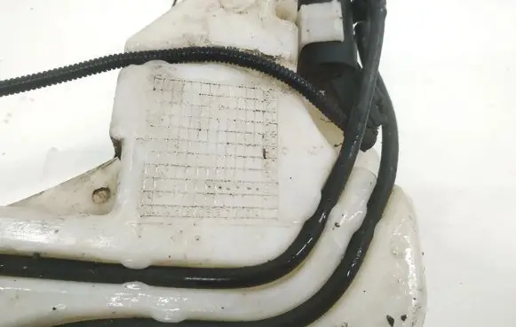 Ford Focus Windscreen/windshield washer pump