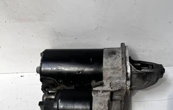 Mercedes-Benz C AMG W203 Starter motor 0001107096