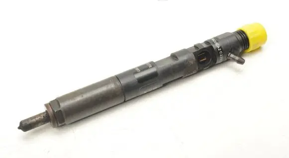Renault Megane III Fuel injector 166001137R