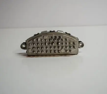 Audi A3 S3 8V Heater blower motor/fan resistor 5Q0907521C