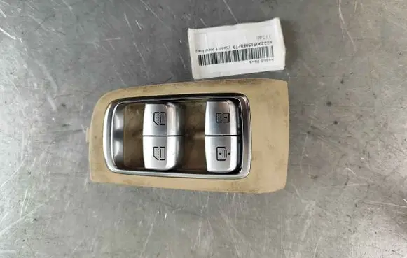 Mercedes-Benz S W222 Electric window control switch a22290515058r73