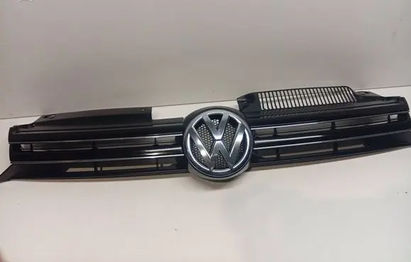 Volkswagen Golf VI Front grill 5K0853653