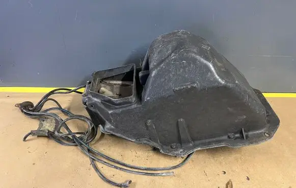 Chevrolet Corvette Interior heater climate box assembly housing 
