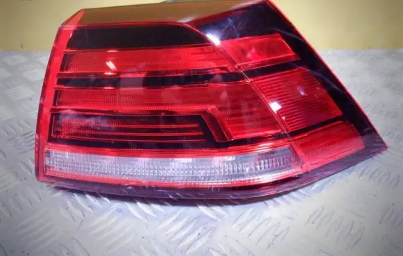 Volkswagen Golf VIII Rear/tail lights 5G0945096Q