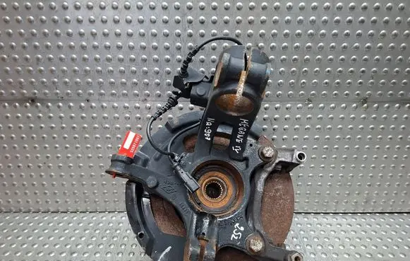 Renault Megane IV Front wheel hub spindle knuckle S25071907 400157901R