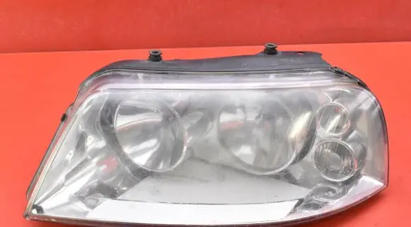 Volkswagen Sharan Headlight/headlamp 7M3941015AA