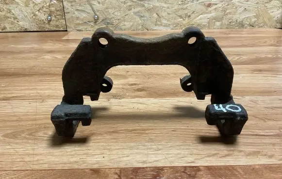 Volvo V50 Front Brake Caliper Pad/Carrier 