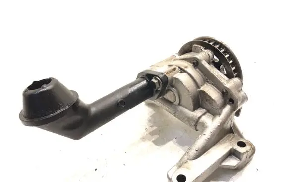 Skoda Superb B6 (3T) Oil pump 03L115263