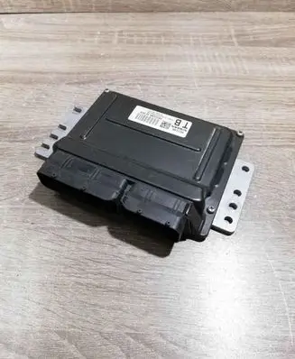 Nissan Primera Engine control unit/module ECU MEC32690 A23808