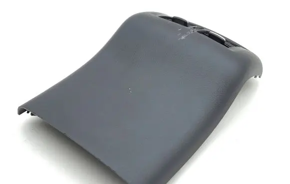 Rear air vent grill