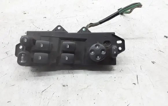Chrysler Pacifica Electric window control switch 04685980AE