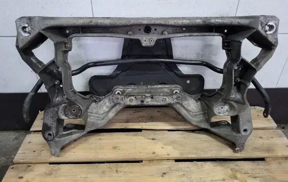 Mercedes-Benz CLK A209 C209 Front subframe 2036280657 203628065