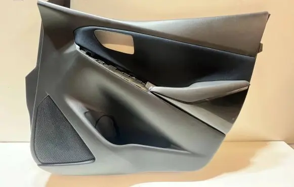 Mazda 2 Front door card panel trim DB5J-6843Y