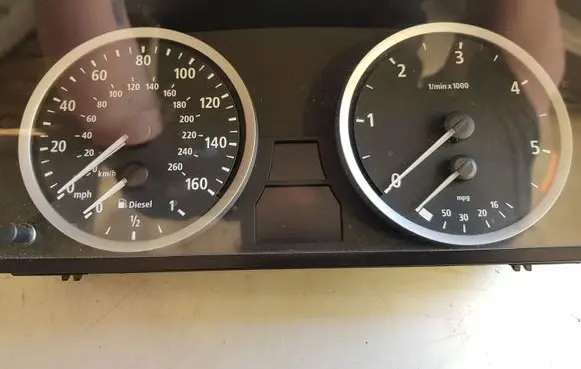 BMW 5 E60 E61 Speedometer (instrument cluster) 62116983154