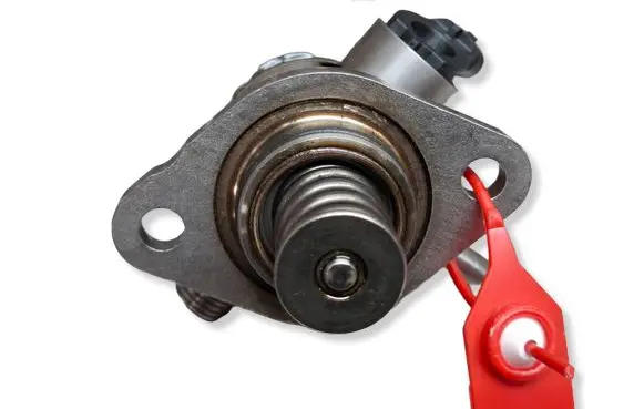 Renault Austral Mechanical fuel pump S27635785 8201742489