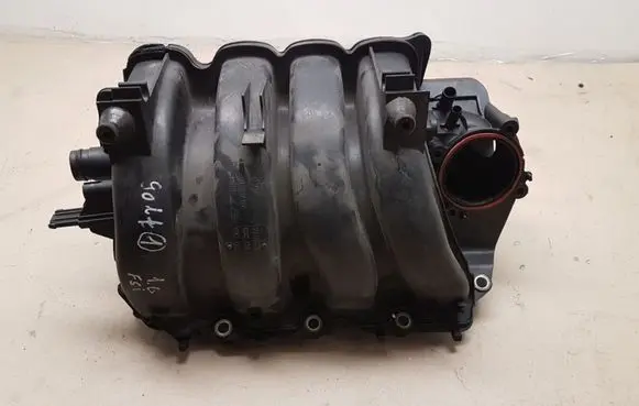 Volkswagen Golf V Intake manifold 03C129711F 2800310509