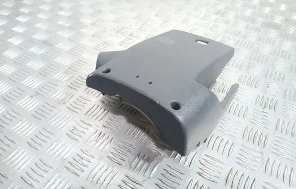 Steering wheel column trim